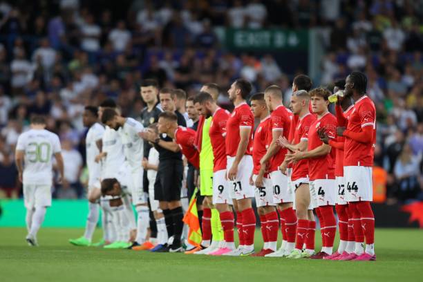 陈伟用一个 陈伟用一个